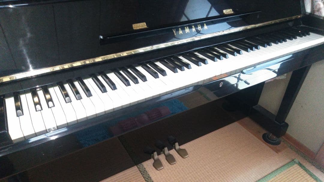 YAMAHAアップライトピアノ 黒　　U1h