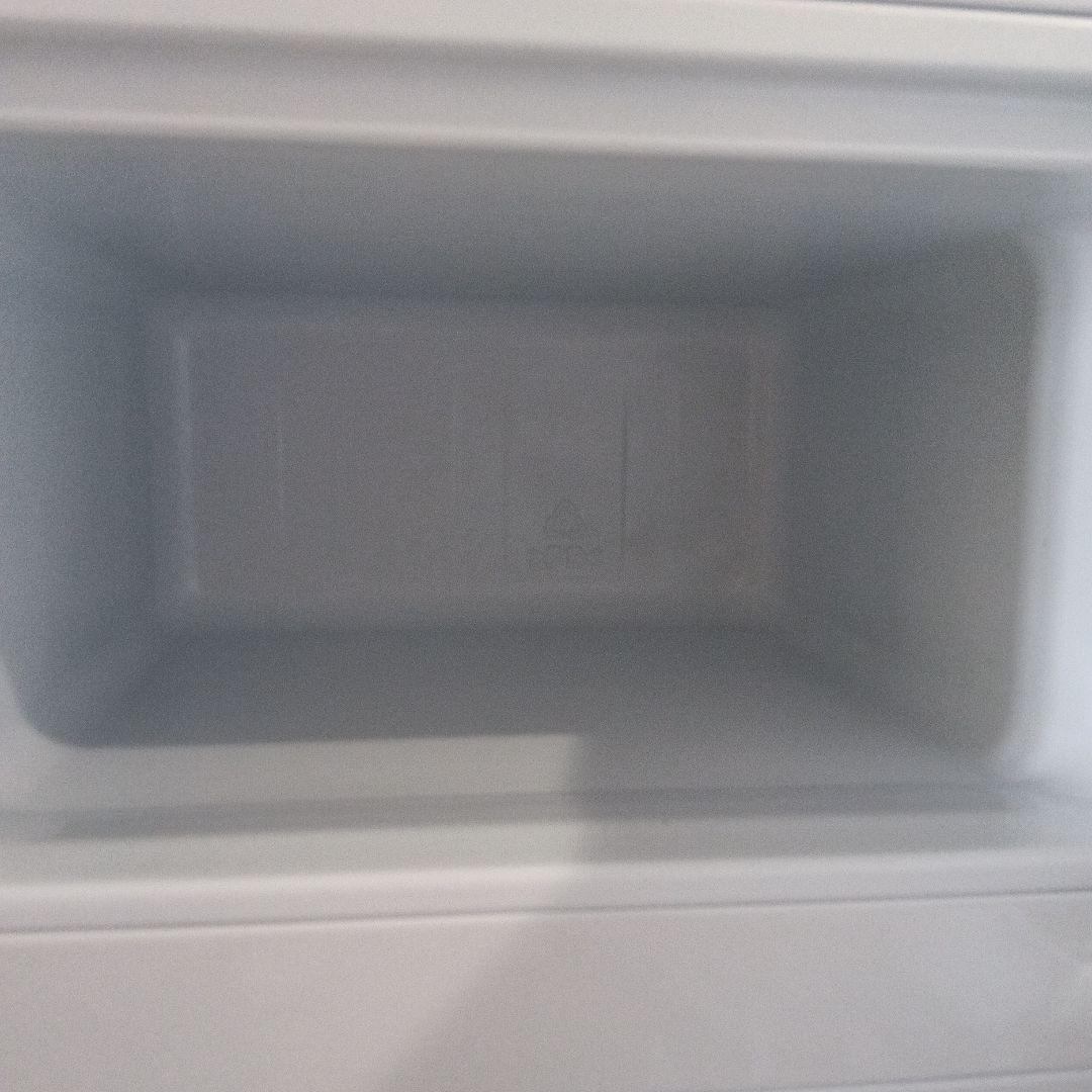 Hisense 2ドア冷蔵庫 ホワイト　省エネ