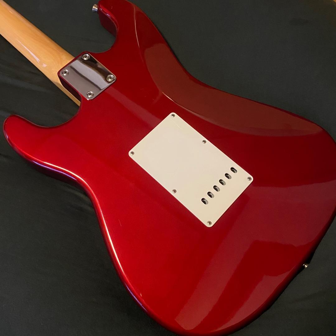 Tokai ストラトタイプ エレキギター 赤系