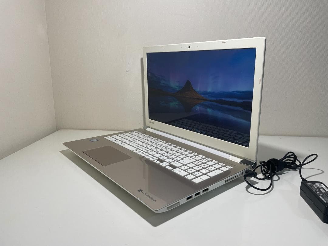 第8世代ＤynabookP1-T6NP-EG i7-8565USSD500M16