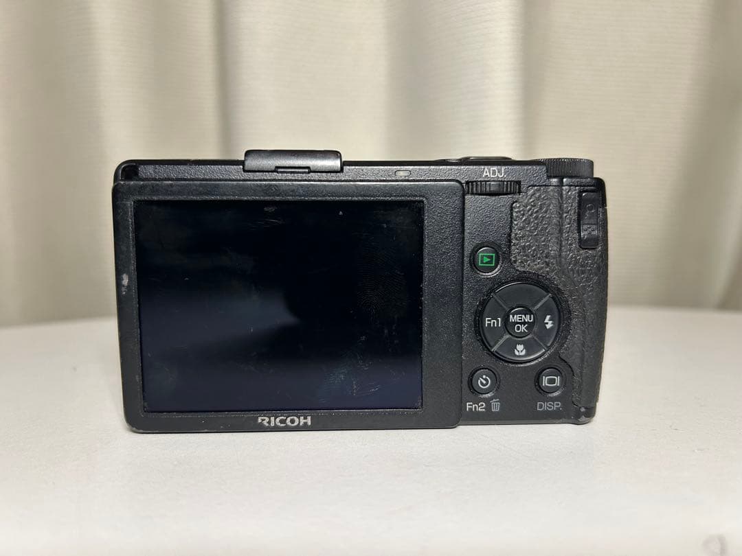 GR DIGITAL Ⅳ （HEADPORTER GR ストラップ付き）