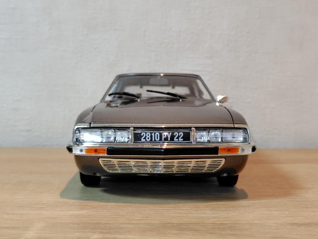 1/18 NOREV (ノレブ) CITROEN (シトロエン) SM