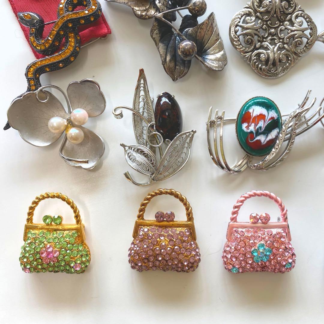 アクセサリー ブローチ まとめ売り 36点 ポーチ おまけ付き