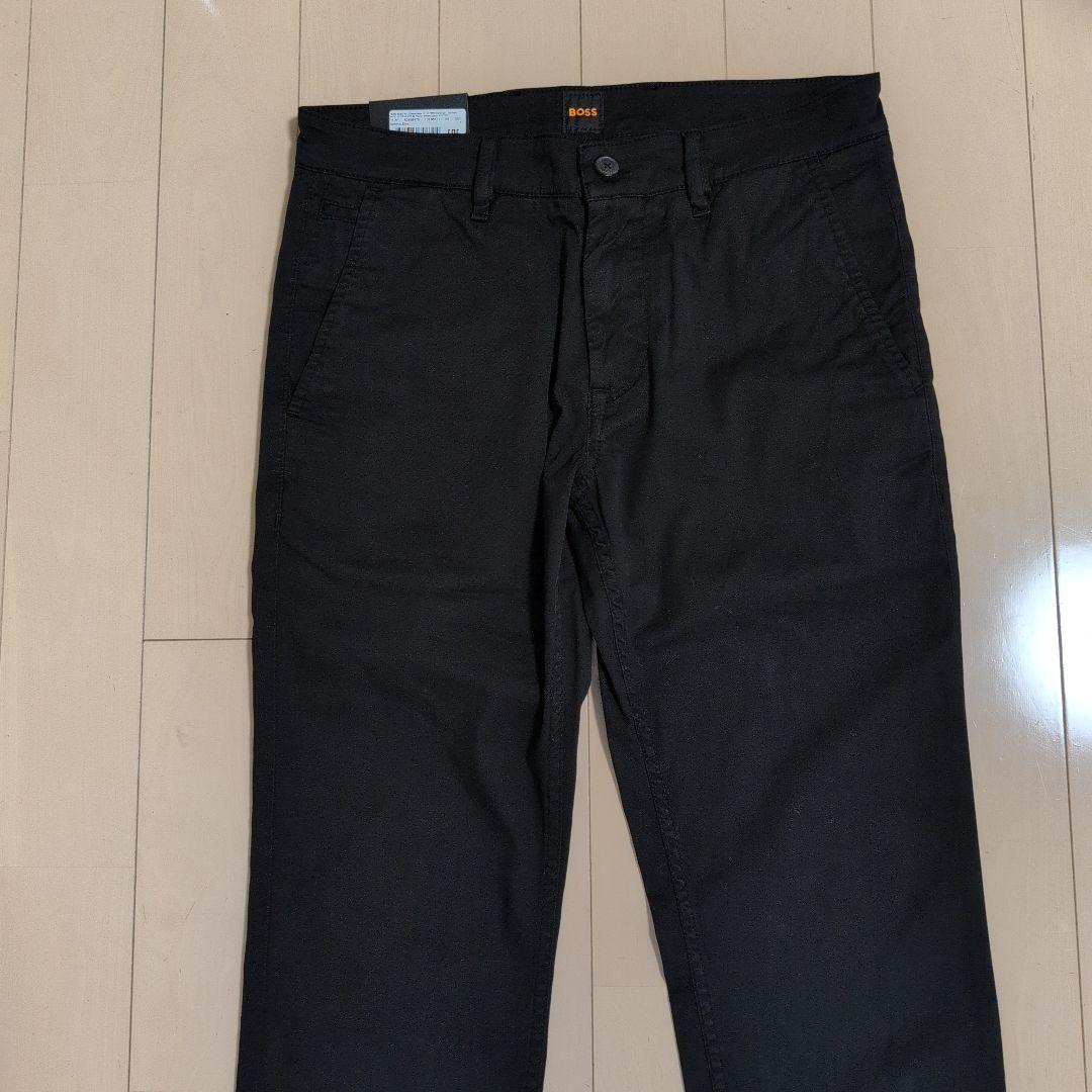 BOSS ブラック チノパン