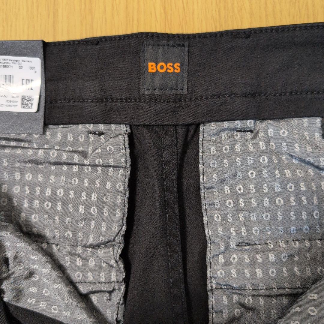 BOSS ブラック チノパン