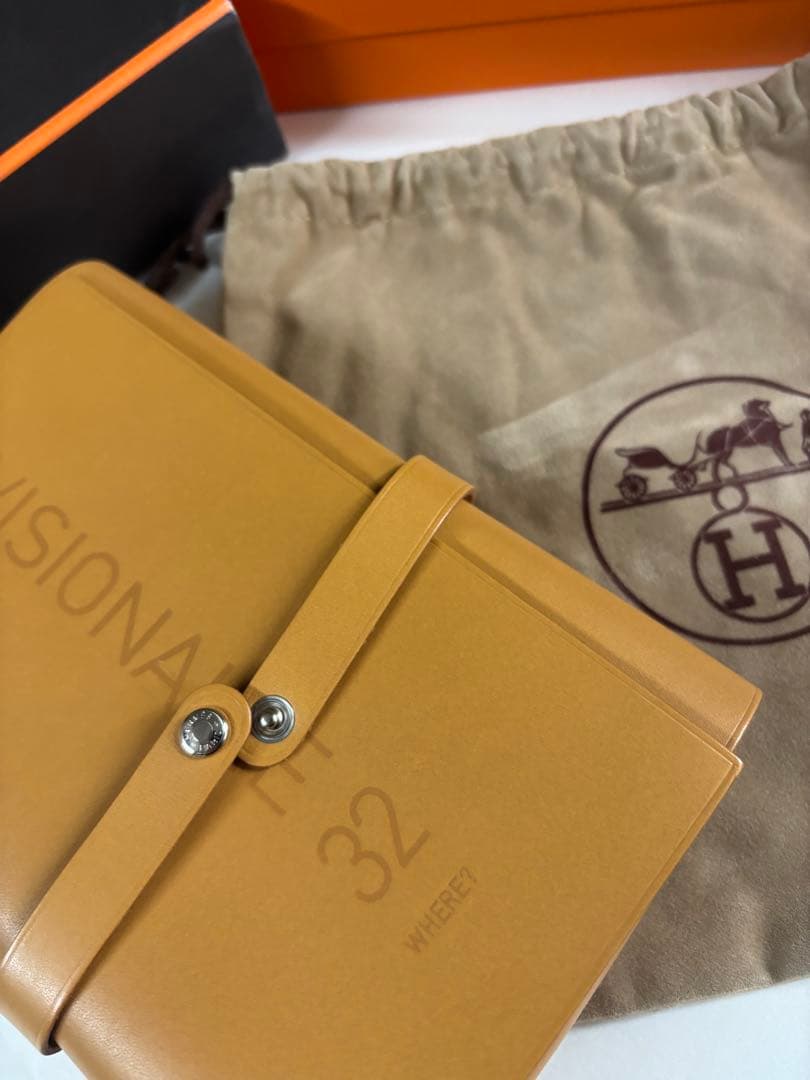 HERMES エルメス 世界限定3500 VISIONAIRE レザーケース