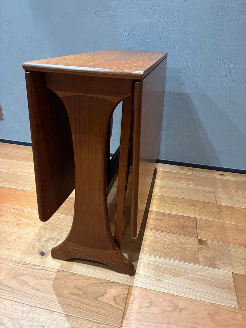 G-PLAN ヴィンテージ ゲートレッグ ダイニングテーブル バタフライテーブル