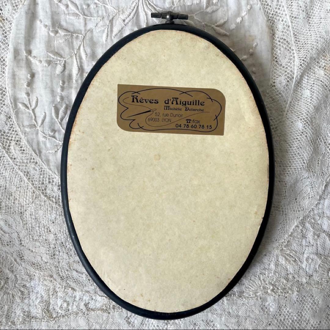 リボン刺繍オーバルフレーム　花　フランスアンティークヴィンテージ　メルスリー