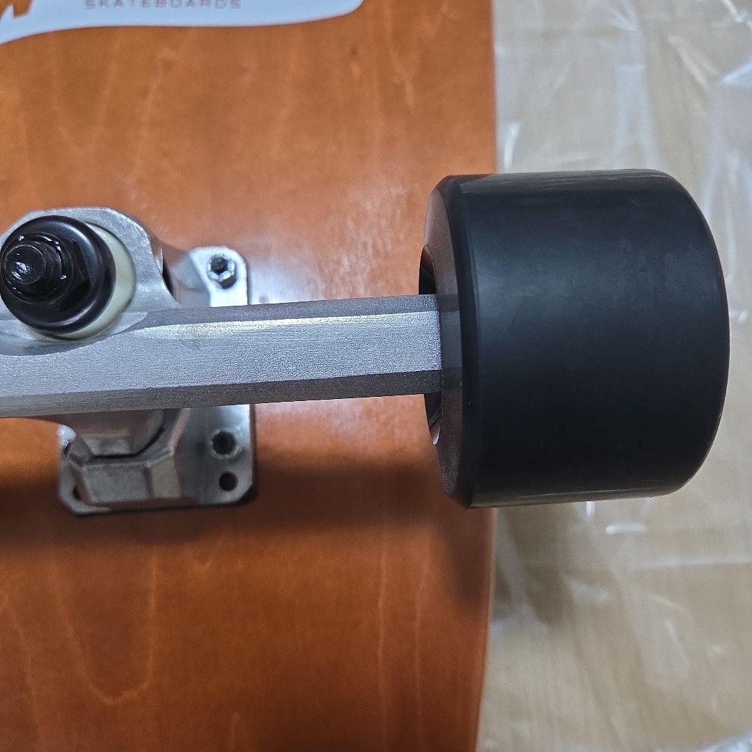 WOODYPRESS サーフスケート カービング30インチ ブラウン