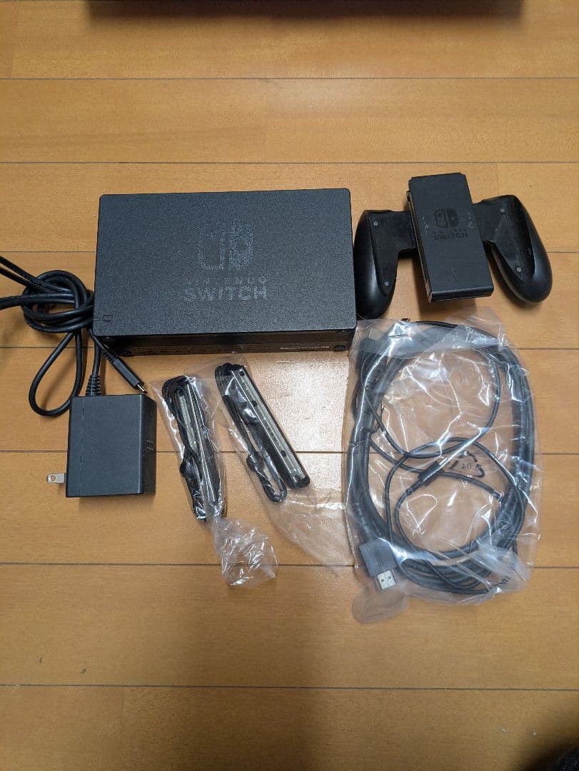 Nintendo Switch　ニンテンドースイッチ本体＆プロコン　ジャンク