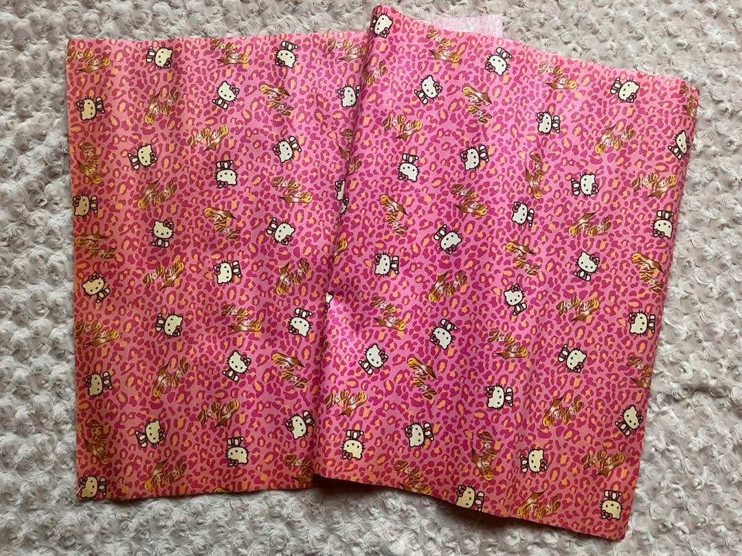 ハローキティ　ヒョウ柄　ビニール生地　ラミネート生地　2001年　サンリオ　廃盤