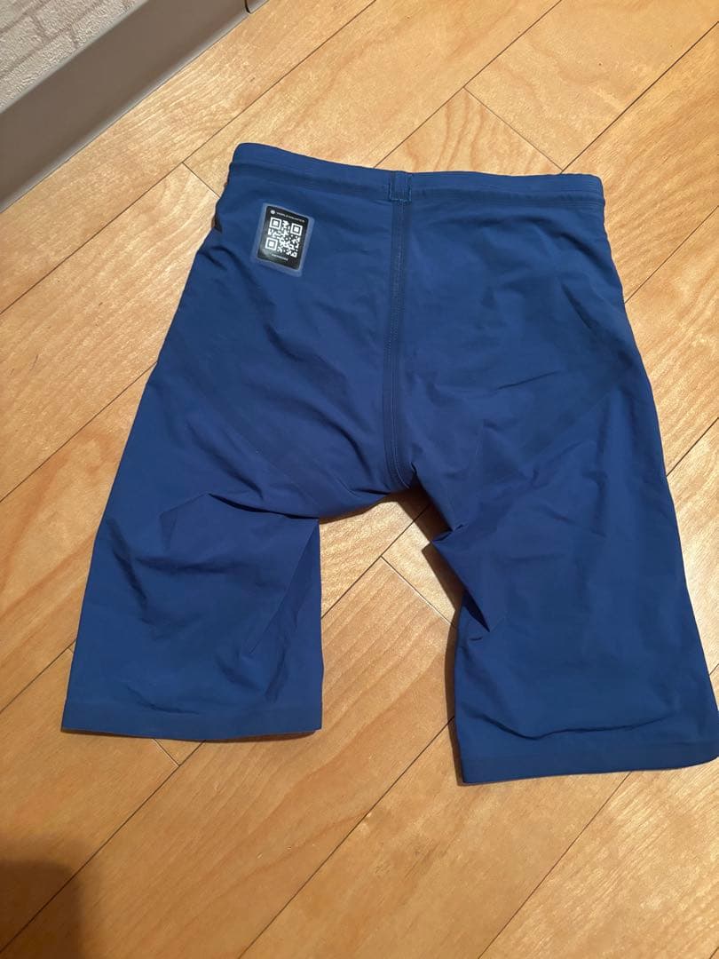 アリーナアクアフォースストームMF XS