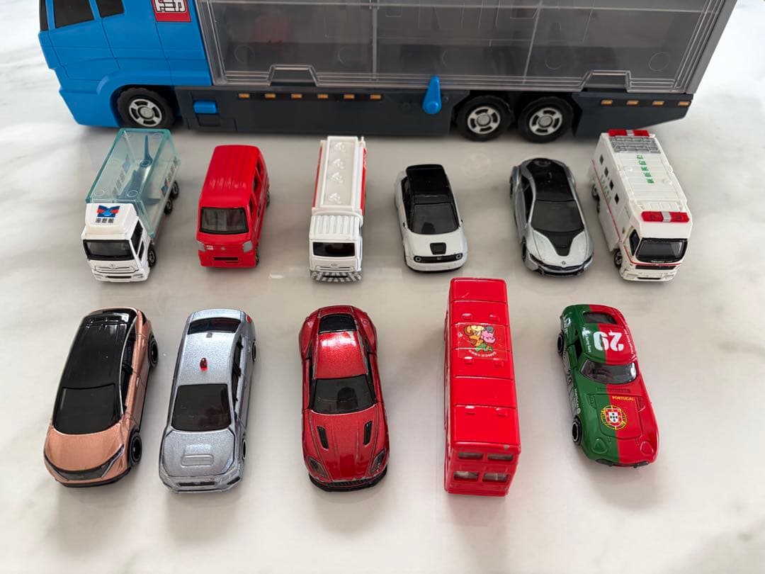 トミカ ミニカー 80台 まとめ売り トミカケース おかたづけコンボイ