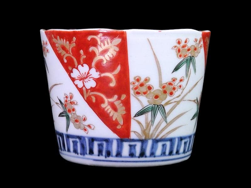 古伊万里　色絵　草花紋　桜に金唐草の図　蕎麦猪口　D242AS-CYh