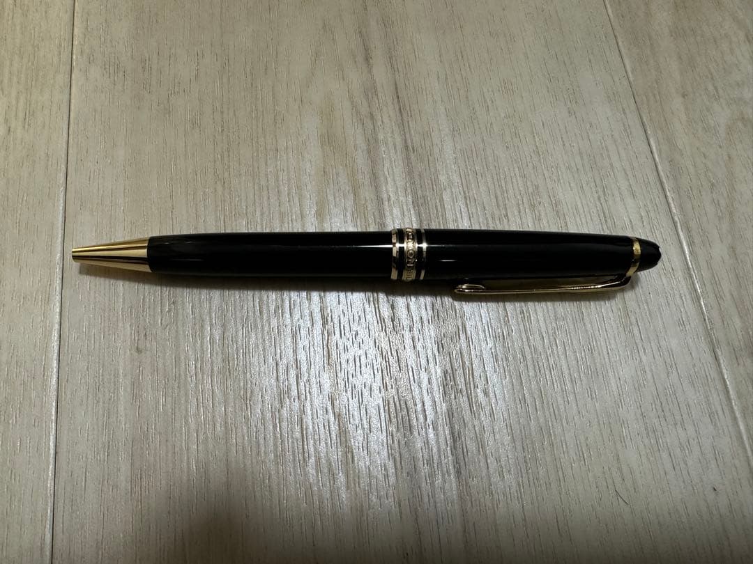 モンブラン　クラシック　ボールペン　ゴールド&ブラック　替芯純正新品