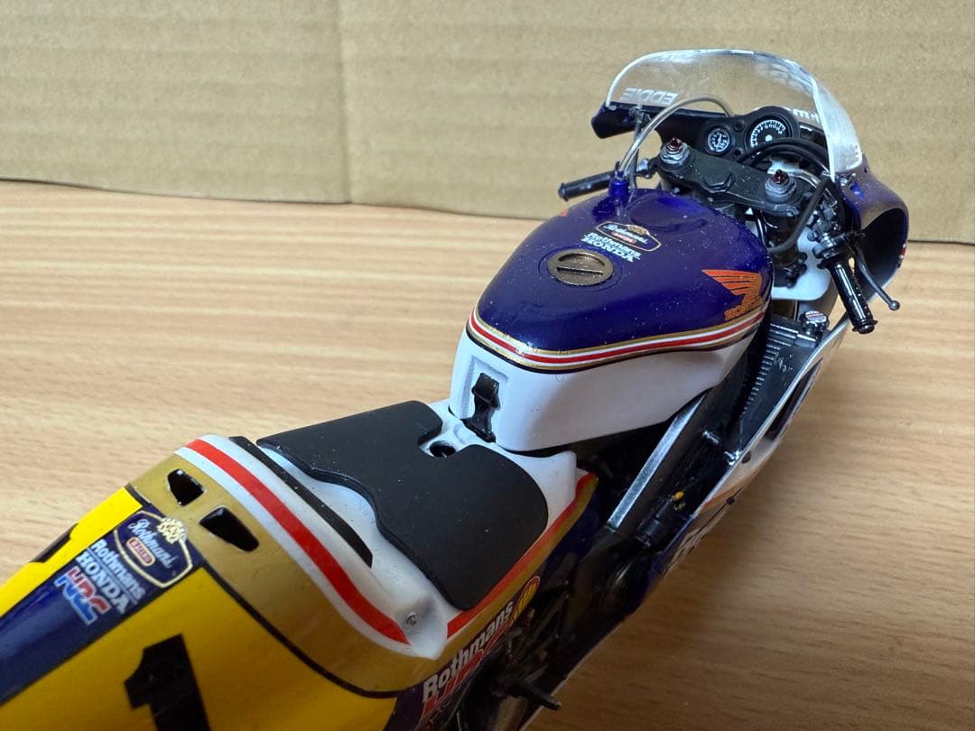 完成品 HONDA ホンダ NSR500 Rothmans 送料込み