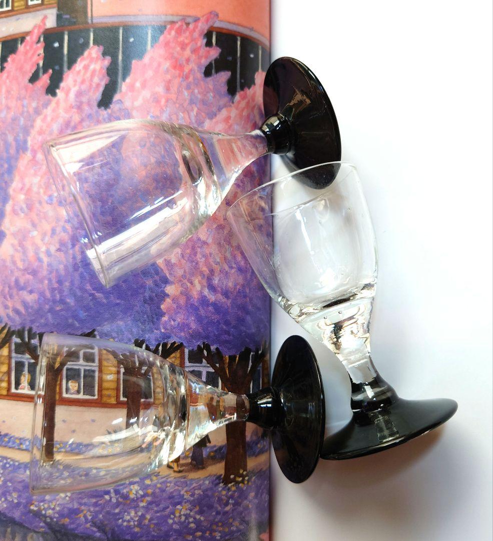 ショットグラス　紫　3個　アンティーク　ワイングラス形　気泡入り　ゆらゆら硝子