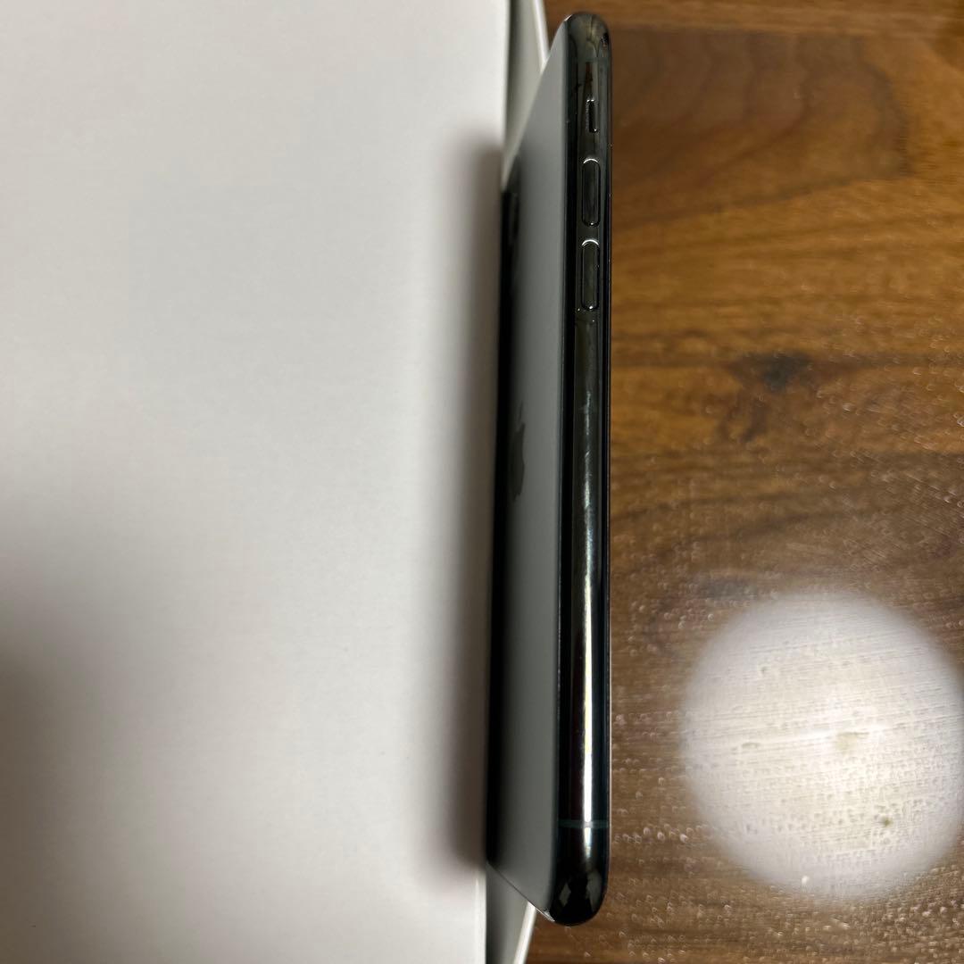 iPhone11 Pro 256GB ミッドナイトグリーン美品