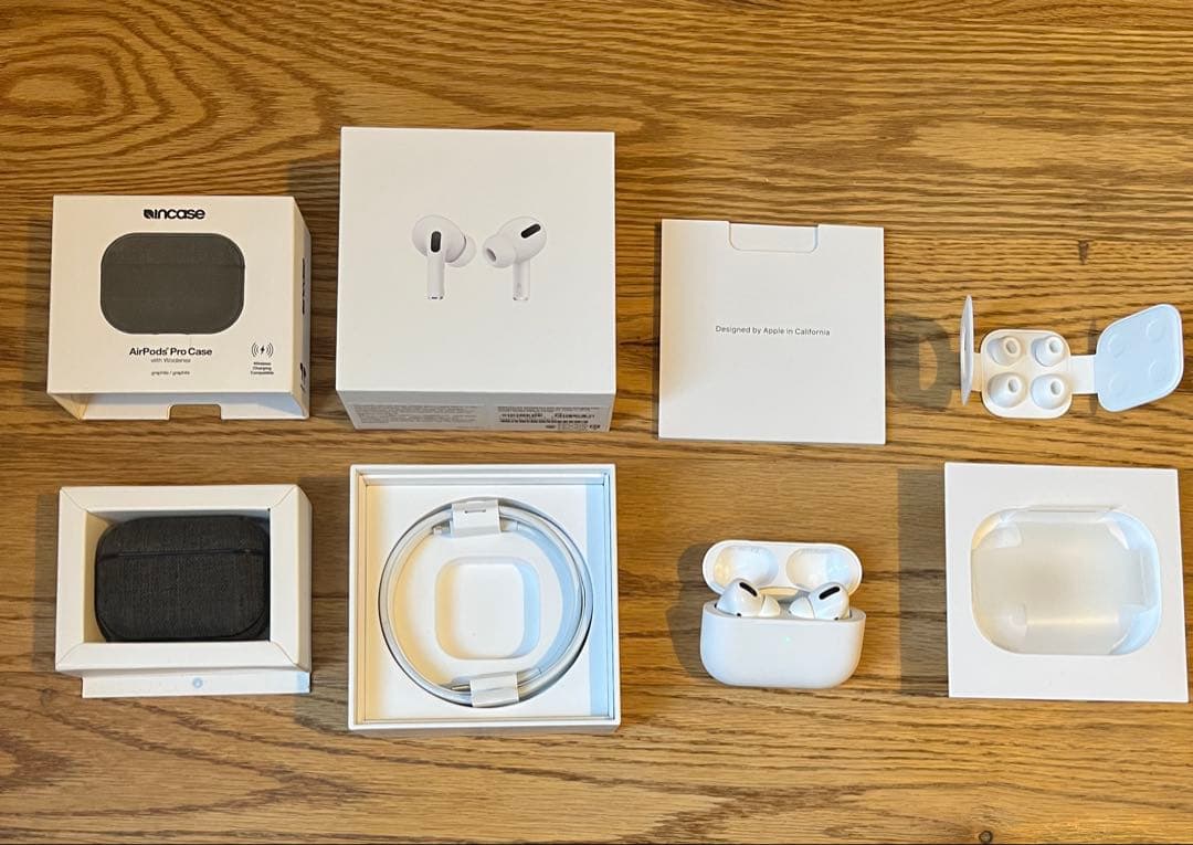 ☆極美品！おまけ付き☆Apple AirPods Pro 本体 充電ケース付き