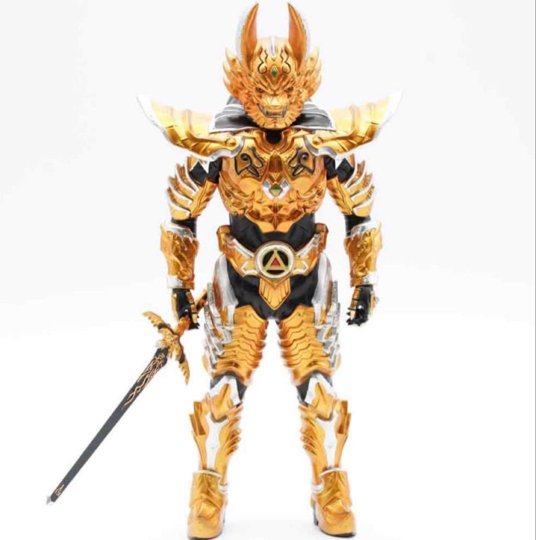 新品未開封　牙狼　ソフビ　黄金騎士　道外流牙