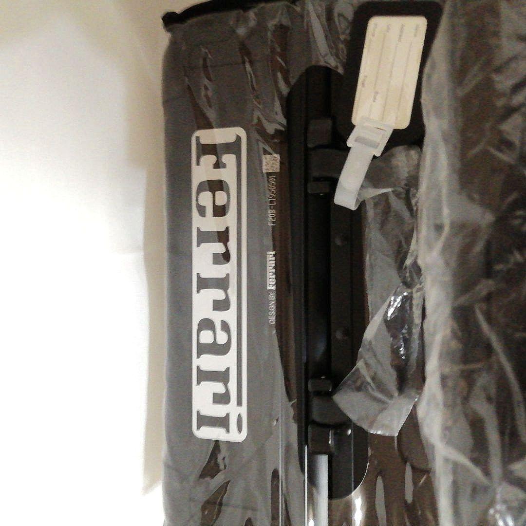 Ferrari フェラーリ　スーツケース　キャリーケース フェラーリ