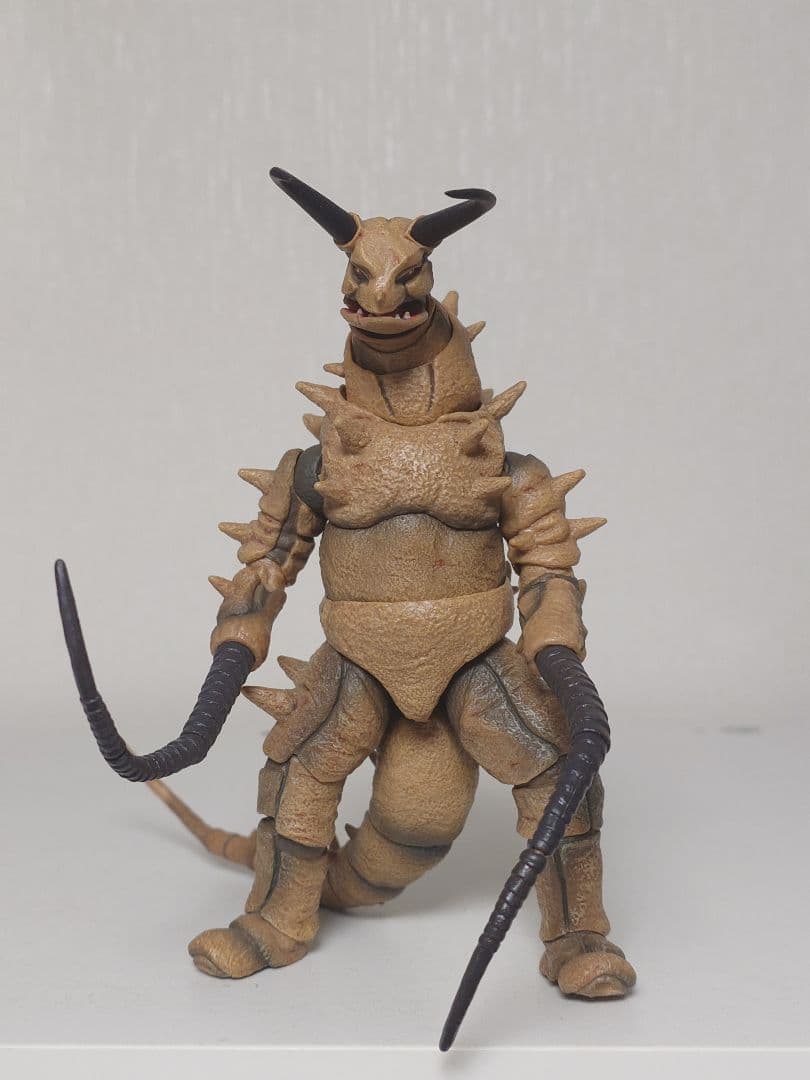 SHFiguarts ツインテール & グドン　セット