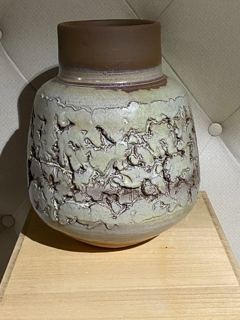 シックなグレージュ♦️箱入り 花瓶♦️未使用♦️補償付♦️元箱発送♦️送料込