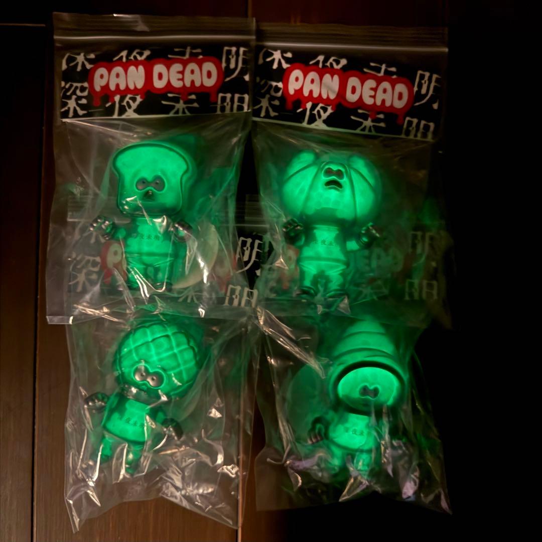 PANDEAD 深夜未明 GID Ver. ソフビ 4体セット