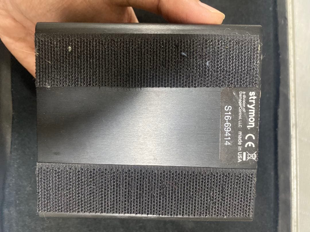 strymon FLINT トレモロ・リバーブ