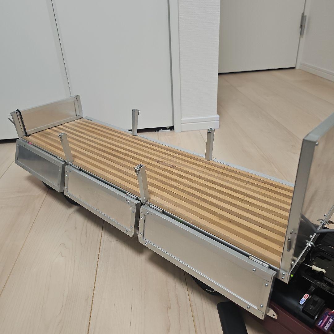 Volvo FH12 トレーラー LEDライト付き