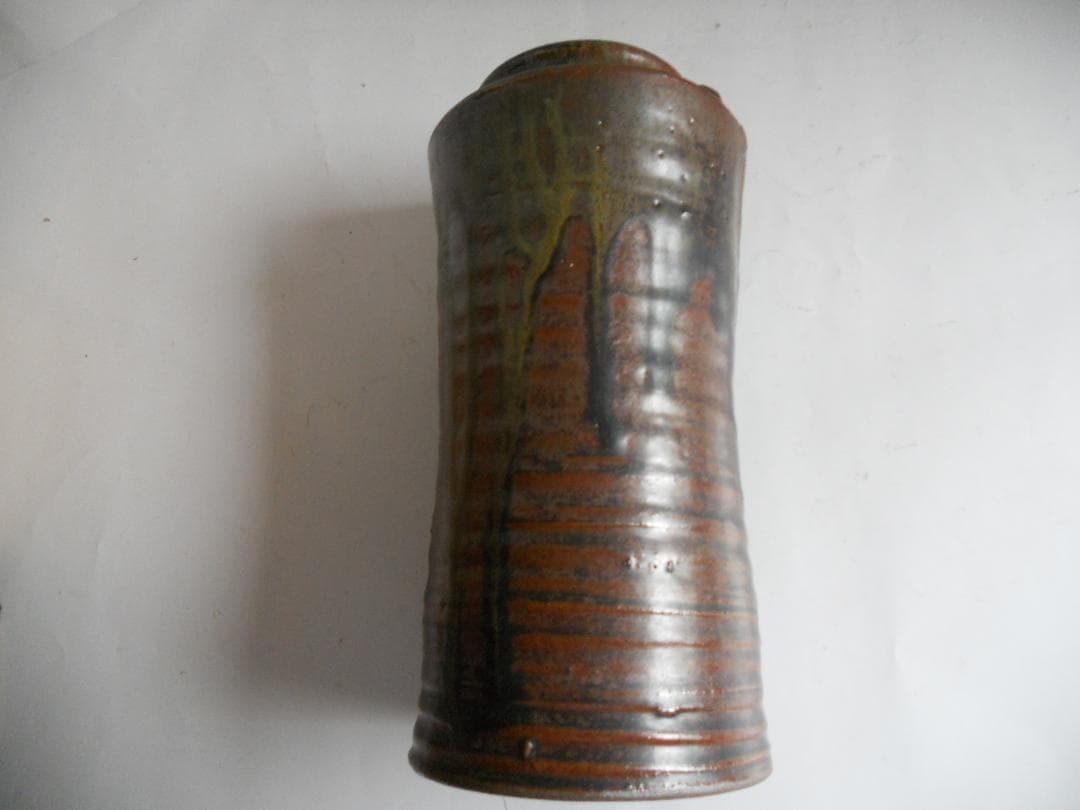 丹波焼 立杭焼 市野省三 作 省三窯 花入 木箱 共箱 新品 未使用 です。