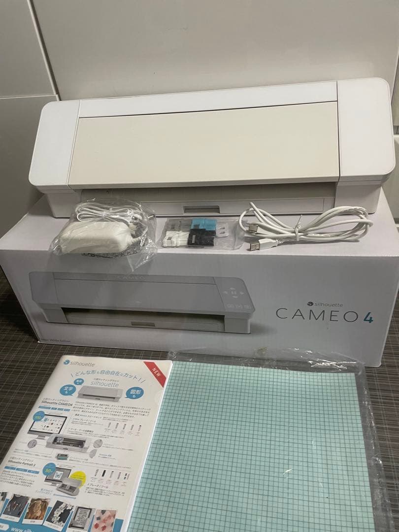 Silhouette CAMEO4 カッティングマシン