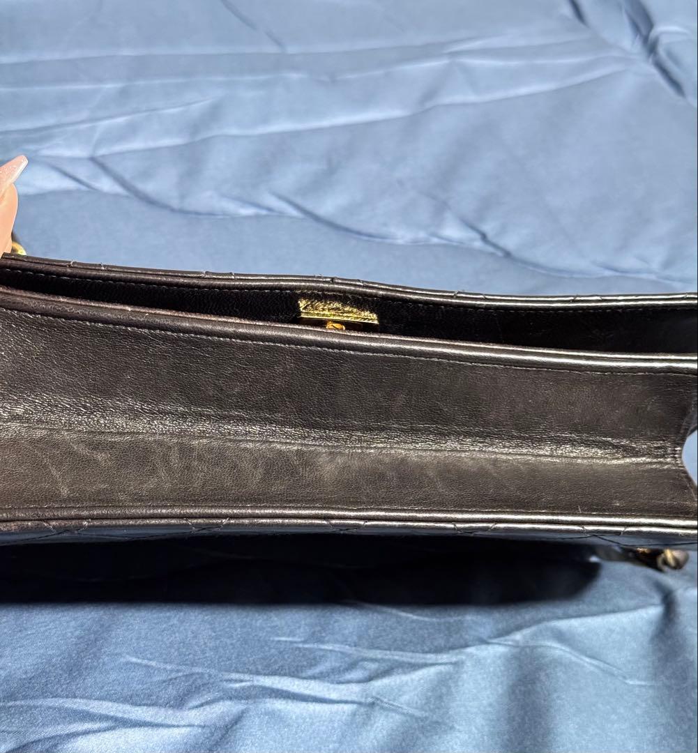 CHANEL マトラッセ ラムスキン ショルダーバッグ