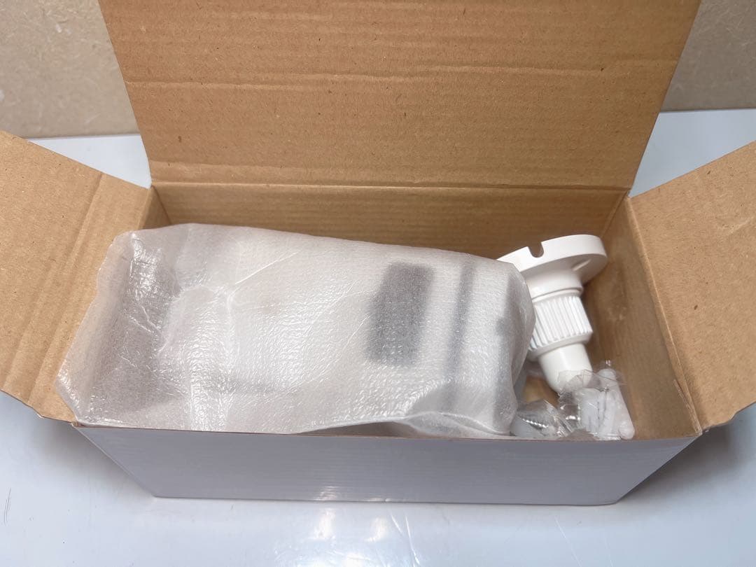 太陽光発電によるワイヤレスホームセキュリティカメラシステム