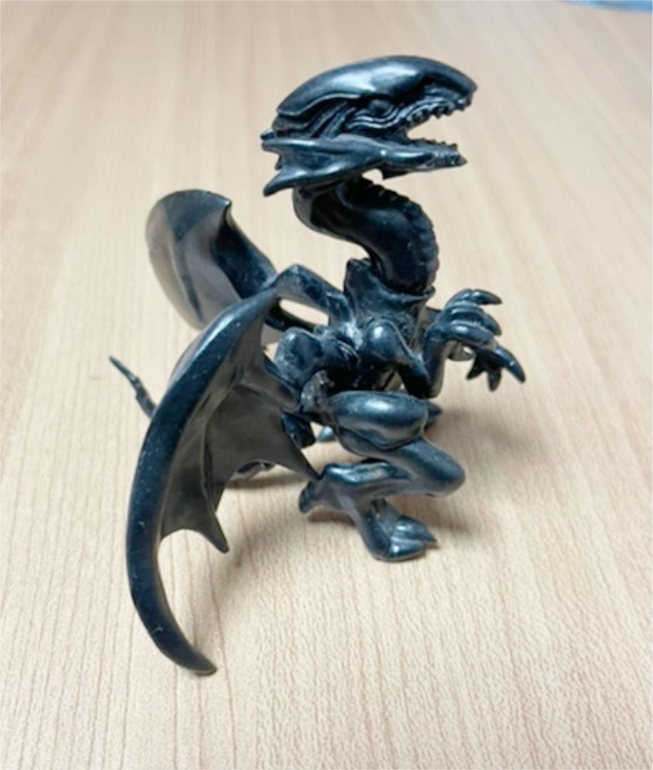 稀少品・抽選商品ブルーアイズホワイトドラゴン・ブロンズ彩色ver