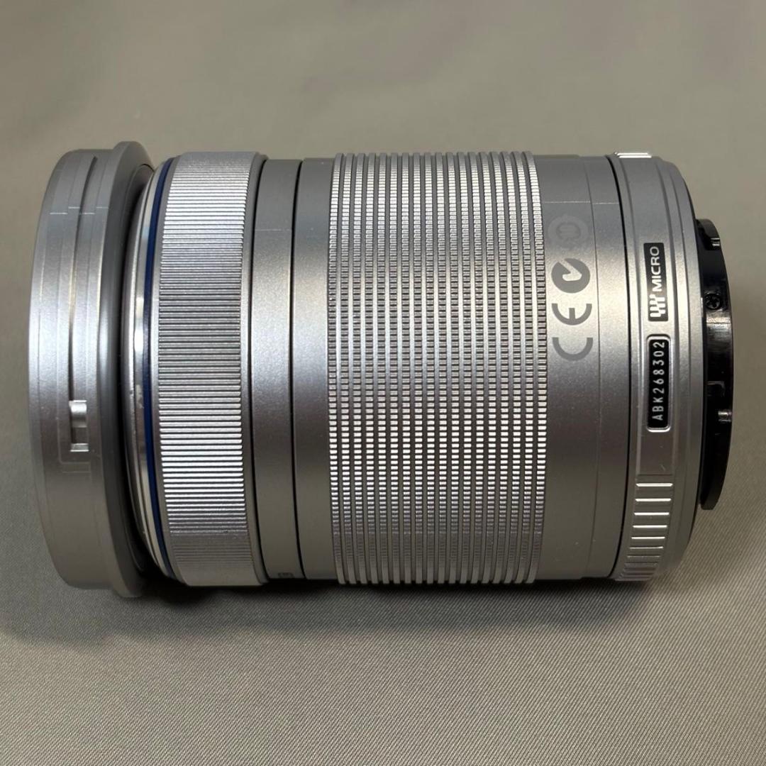 オリンパス OLYMPUS M.ZUIKO 40-150mm R レンズ