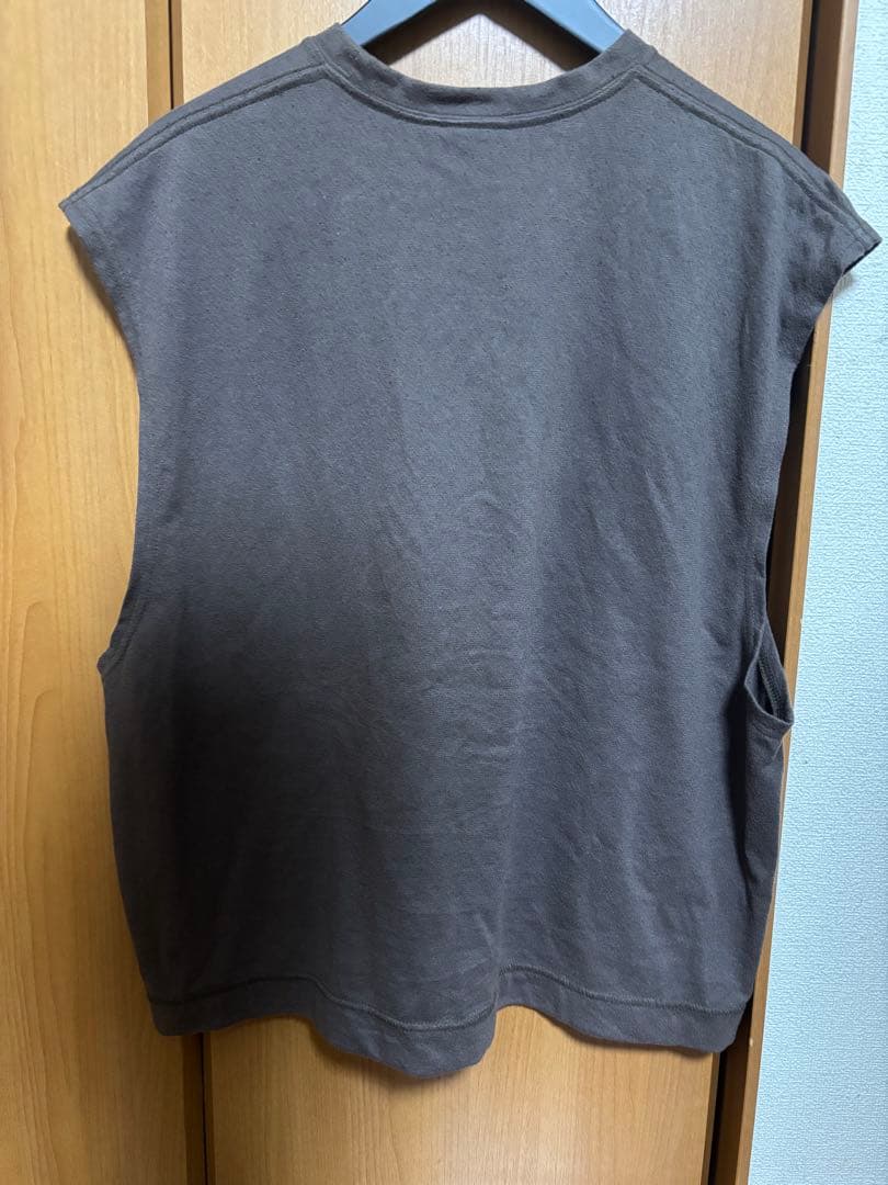 JIAN YE CIRCLE NOSLEE CHARCOAL タンクトップ