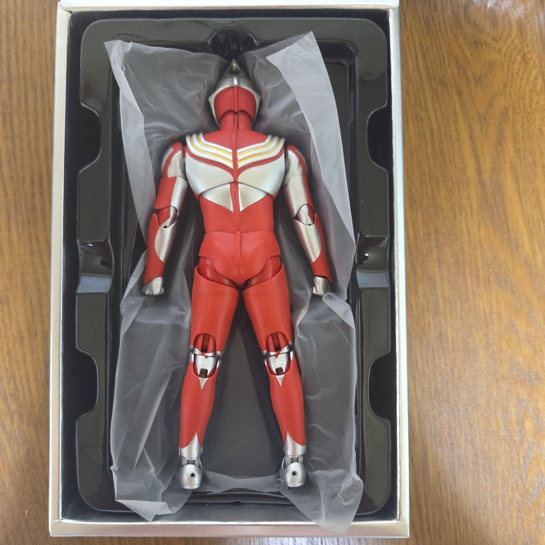真骨彫製法ウルトラマンティガ(パワータイプ)