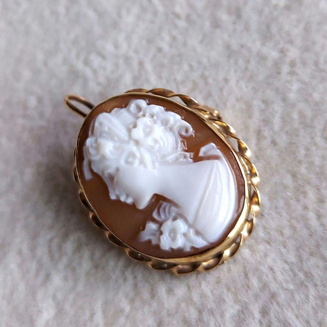 ヴィンテージ　女性　カメオ　9K ペンダントトップ&ブローチ
