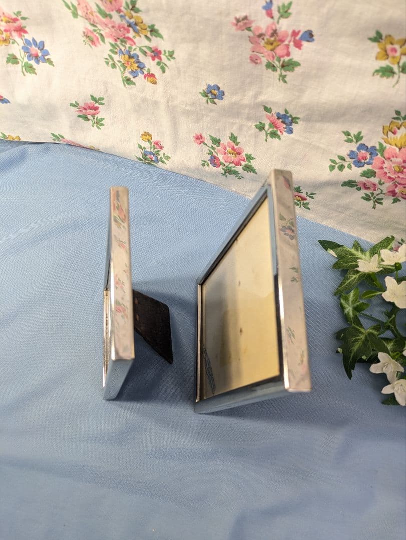 イギリス アンティーク クロームメッキ フォトフレーム ２個セット