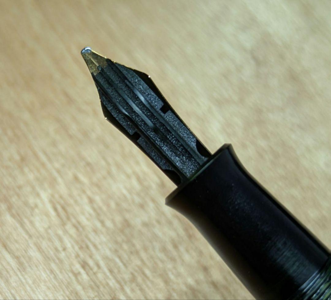 ペリカン万年筆 100 グリーンマーブル 1938-40年代？