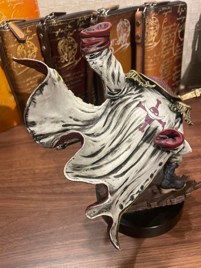 ワンピース 白ひげ　リペイント　フィギュア