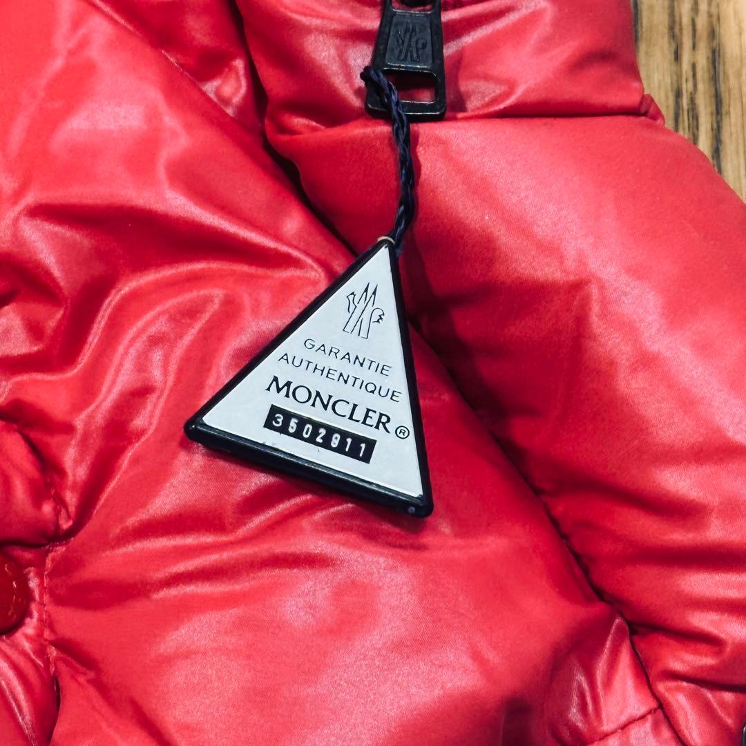 美品 犬用ダウンジャケット モンクレール CHIHUAHUA MONCLER 赤