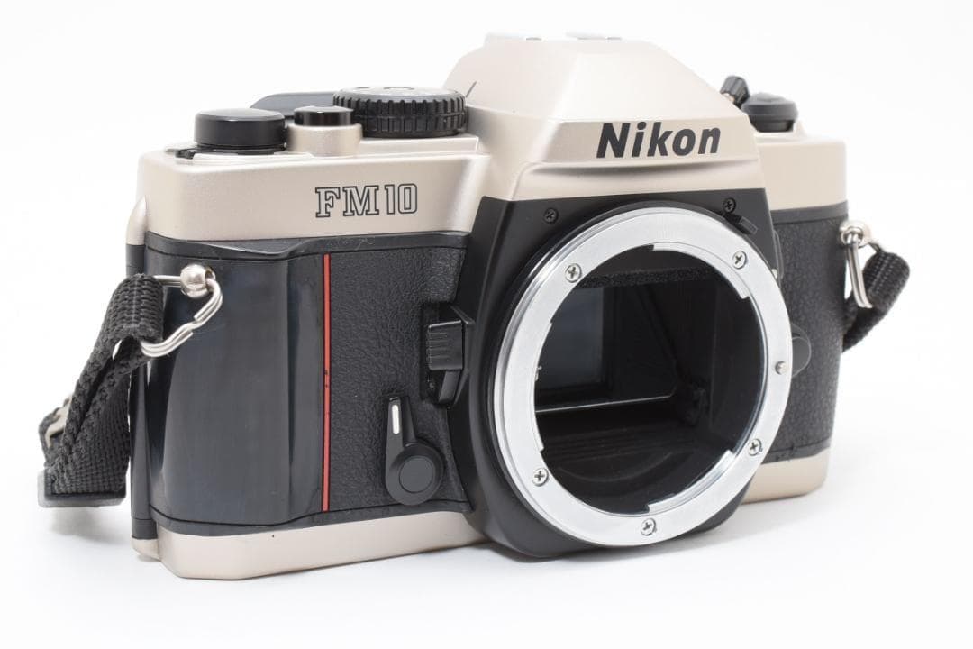 超美品 NIKON ニコン FM10 フィルム　モルト新品交換済 M280