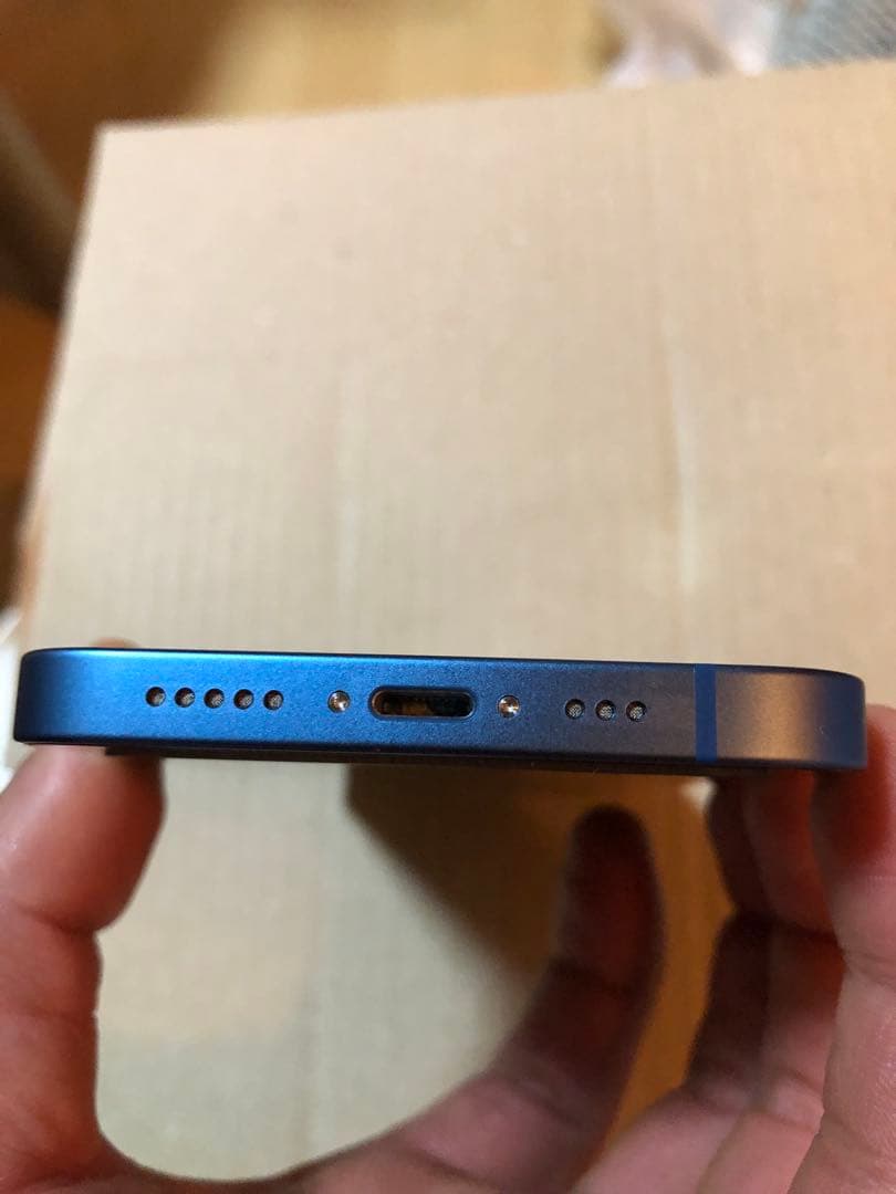 iPhone13 ブルー バッテリー最大容量95% SIMフリー