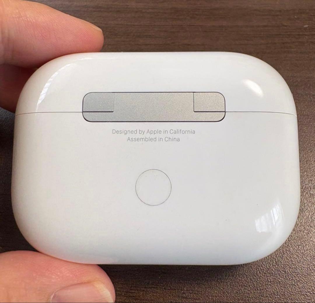 【純正品】Airpods Pro2 / ケース＋両耳