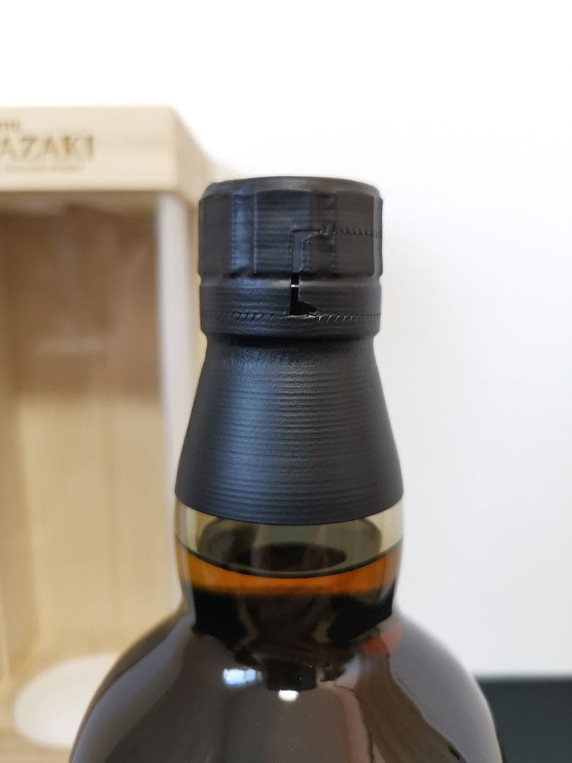 【新品未開封】山崎18年 リミテッドエディション 空港免税店限定 正規品