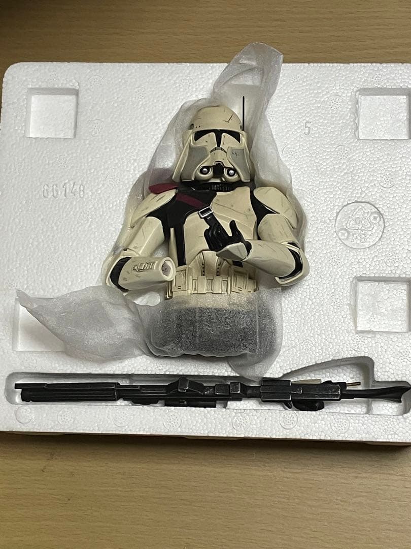 スターウォーズ　ジェントルジャイアント　コマンダー バカラ ミニバスト