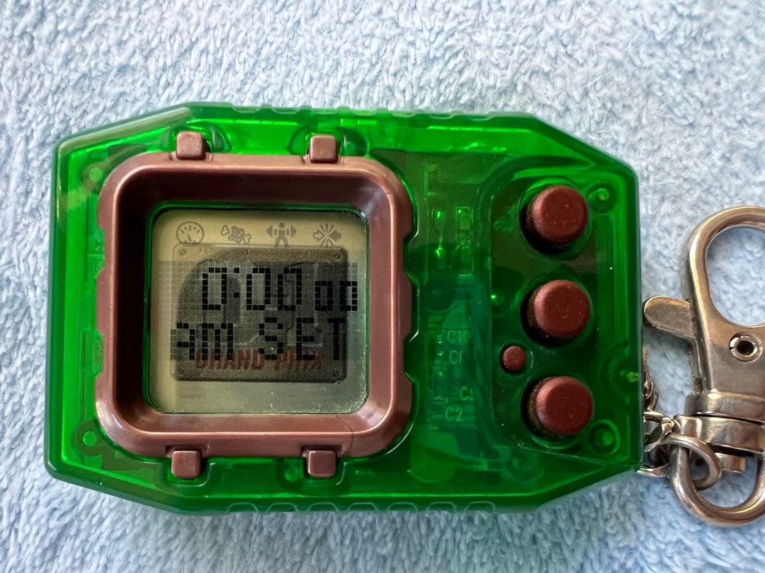 デジモン　ペンデュラム　クリアグリーン　ブラウン　D-１