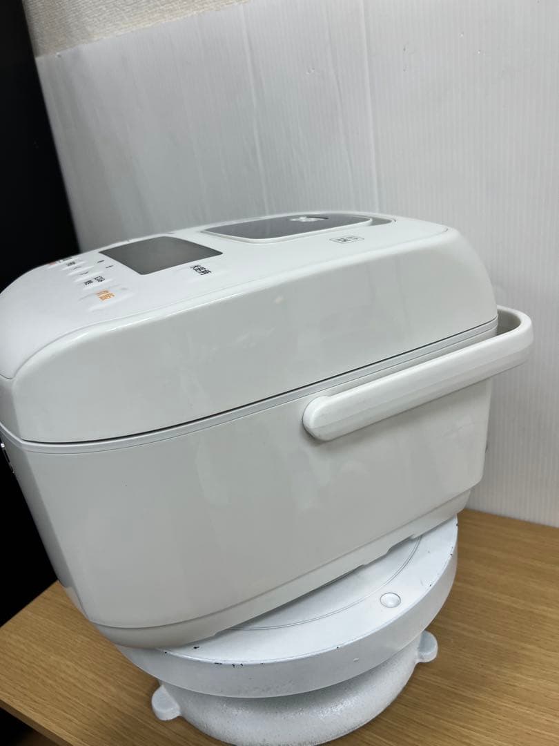 IRIS OHYAMA 圧力IHジャー炊飯器 RC-PD50-W（2021年製）